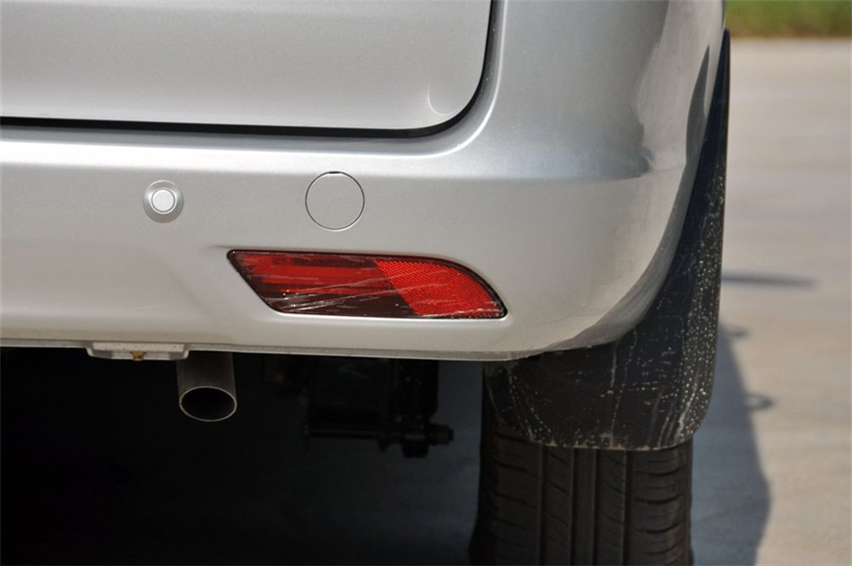 2013款北汽威旺M20乐尚型