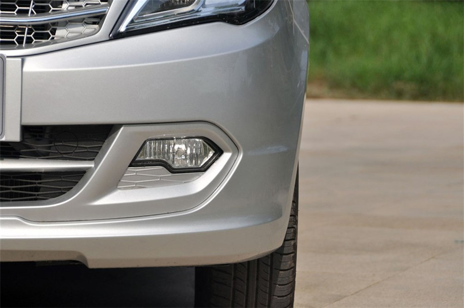 2013款北汽威旺M20乐尚型