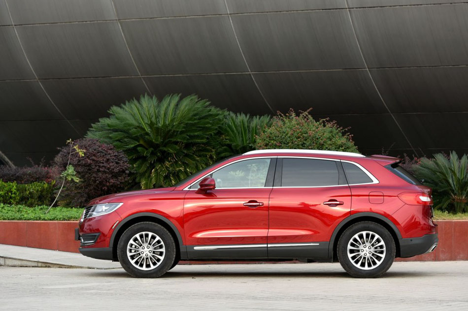 2015款 2.0T 尊雅版 外观