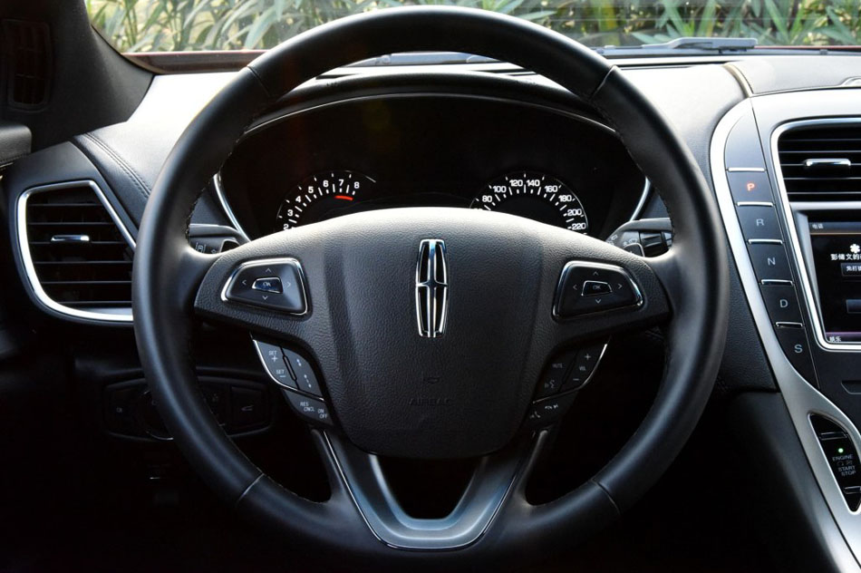 2015款 2.0T 尊雅版 内饰