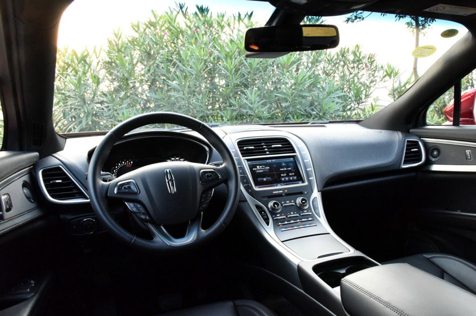 2015款 2.0T 尊雅版 内饰