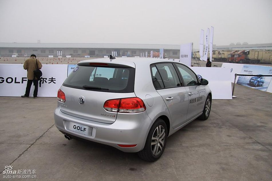 一汽大众新高尔夫外观实拍图