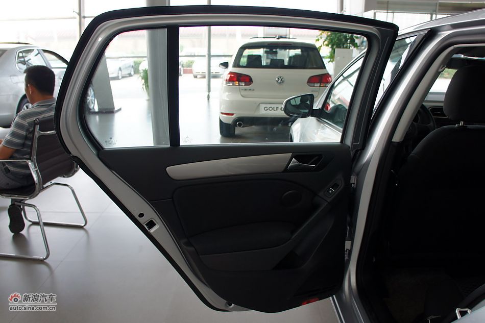 2011款高尔夫