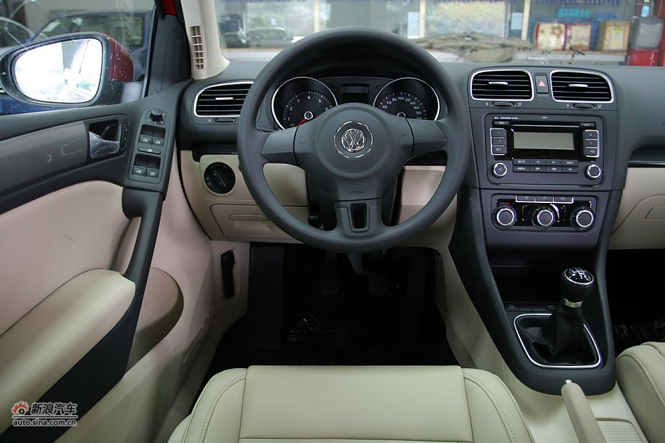 2010款高尔夫1.6L手动舒适型