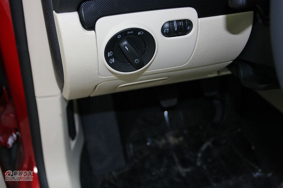 2010款高尔夫1.6L手动舒适型