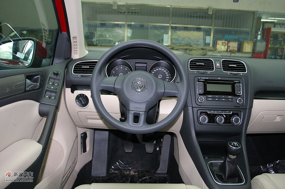 2010款高尔夫1.6L手动舒适型