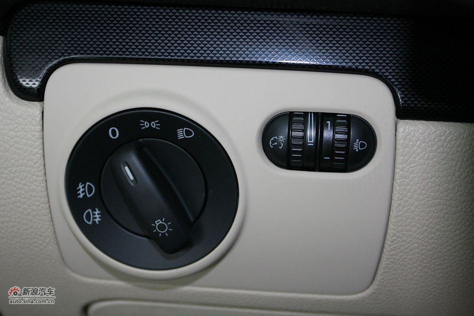 2010款高尔夫1.6L手动舒适型