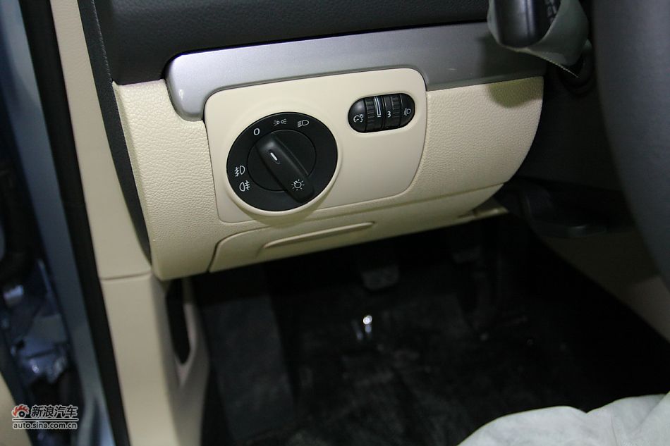 2010款高尔夫1.4T手动舒适型