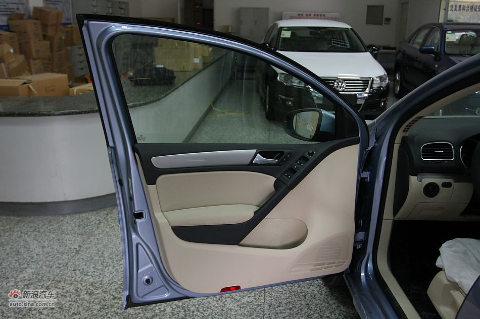 2010款高尔夫1.4T手动舒适型