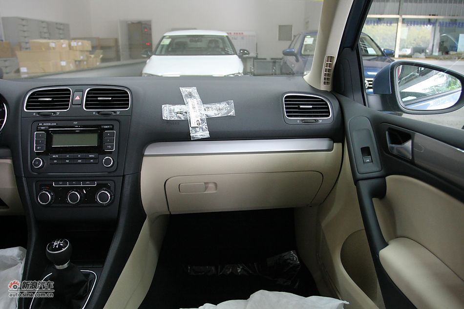 2010款高尔夫1.4T手动舒适型