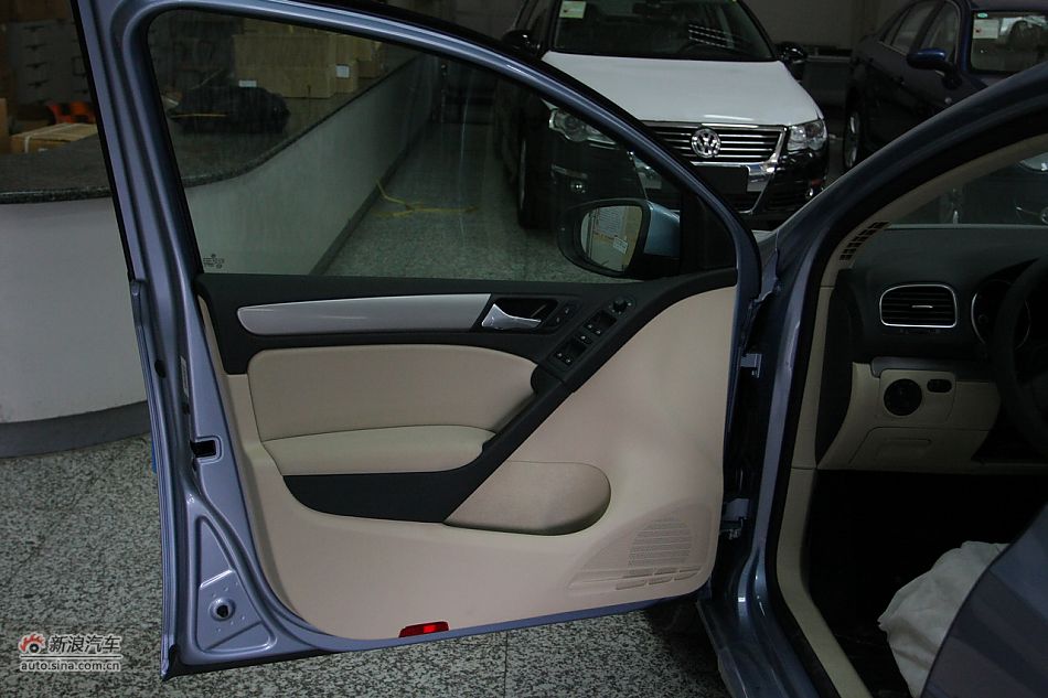 2010款高尔夫1.4T手动舒适型