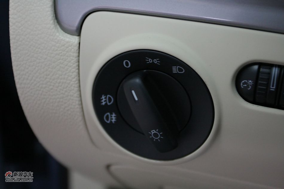 2010款高尔夫1.4T手动舒适型