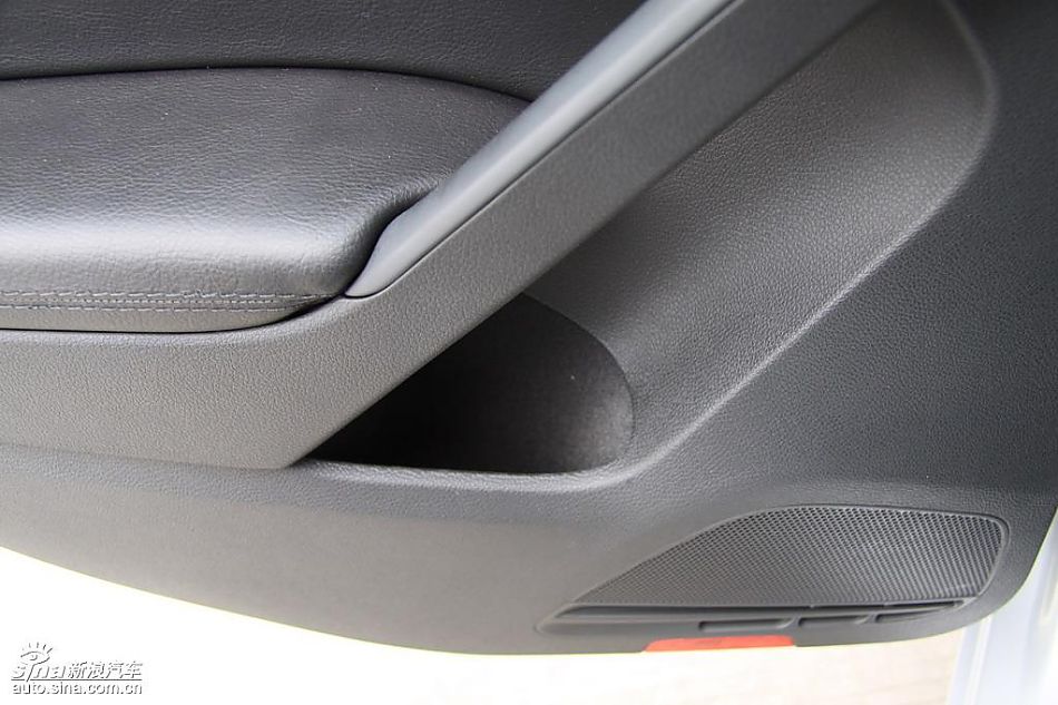 一汽大众新高尔夫内饰实拍图