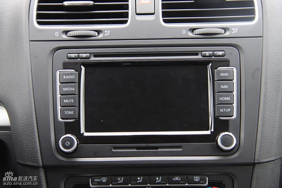 一汽大众新高尔夫内饰实拍图