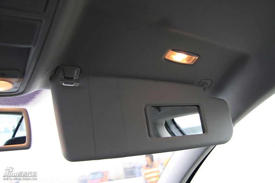 一汽大众新高尔夫内饰实拍图