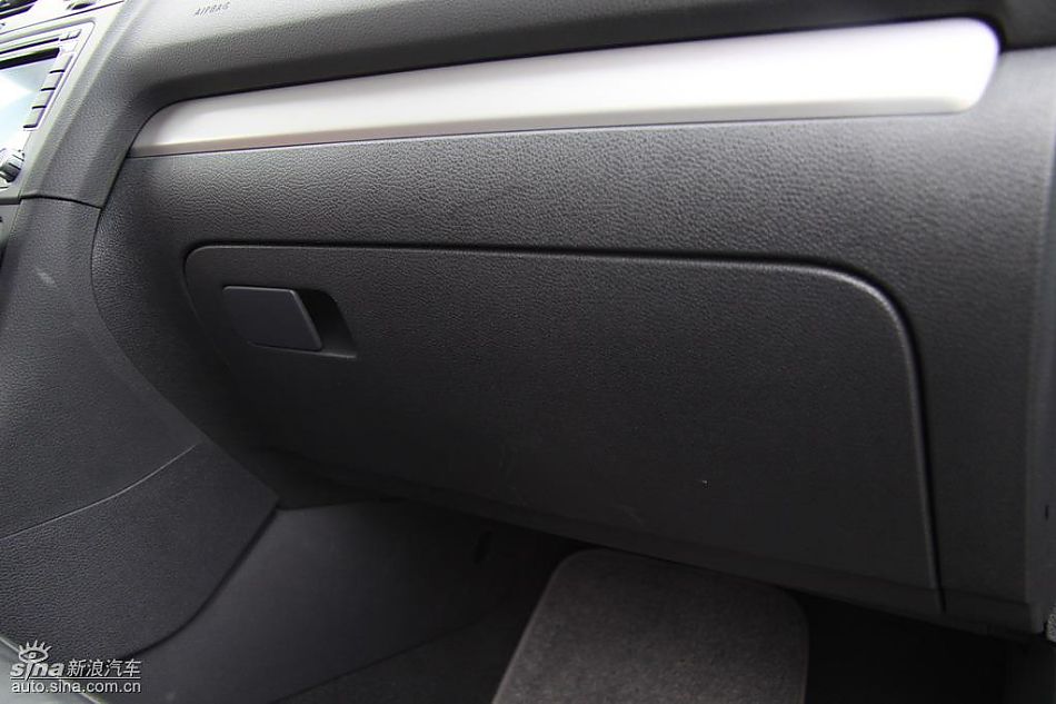 一汽大众新高尔夫内饰实拍图