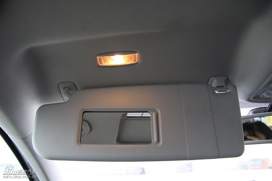 一汽大众新高尔夫内饰实拍图