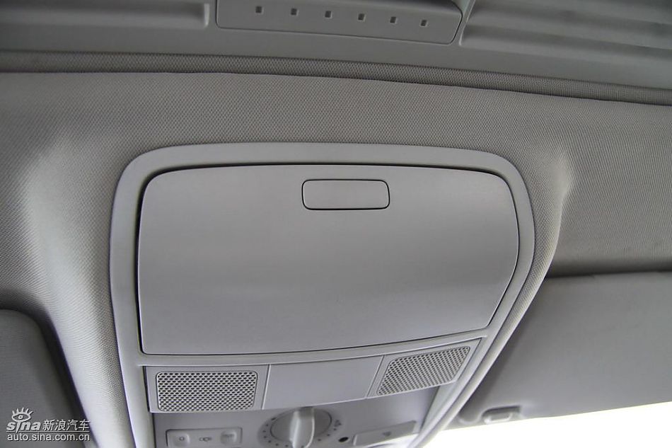 一汽大众新高尔夫内饰实拍图