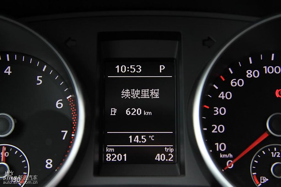 一汽大众新高尔夫内饰实拍图