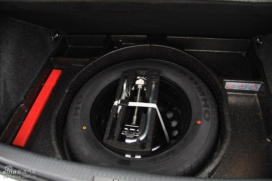 一汽大众新高尔夫内饰实拍图