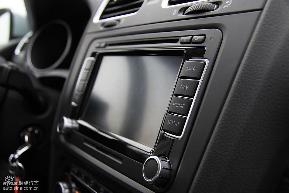 一汽大众新高尔夫内饰实拍图