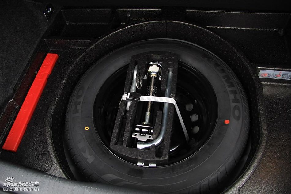 一汽大众新高尔夫内饰实拍图