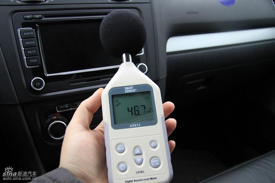 一汽大众新高尔夫内饰实拍图