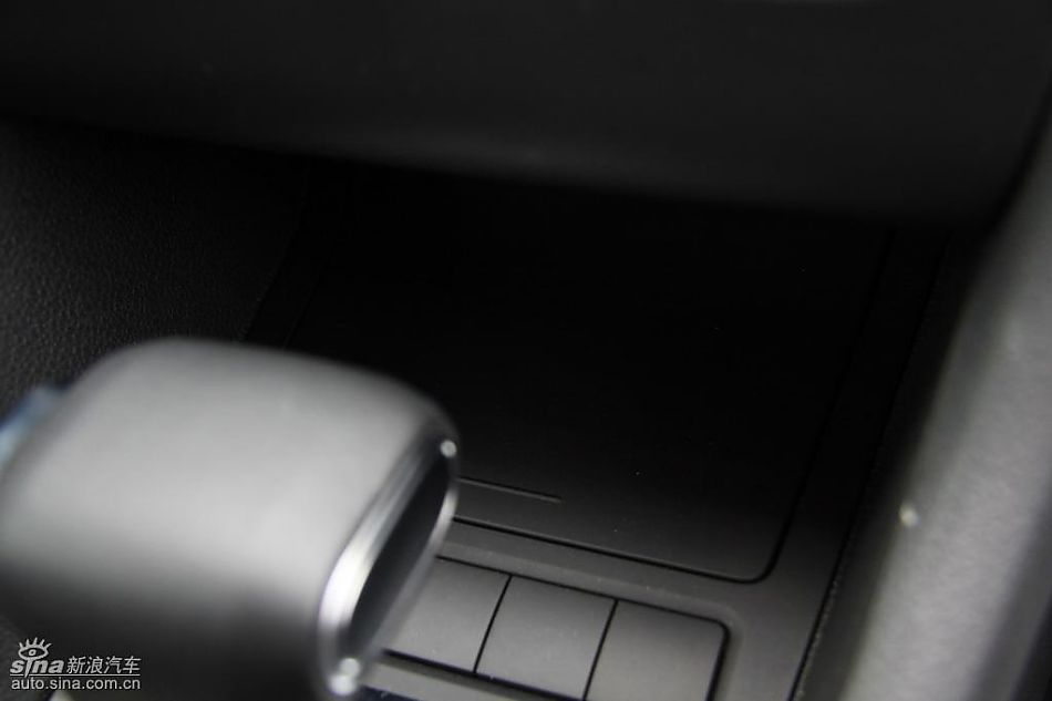 一汽大众新高尔夫内饰实拍图
