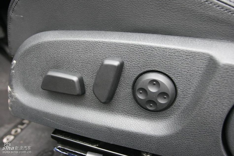 第六代高尔夫内饰及细节