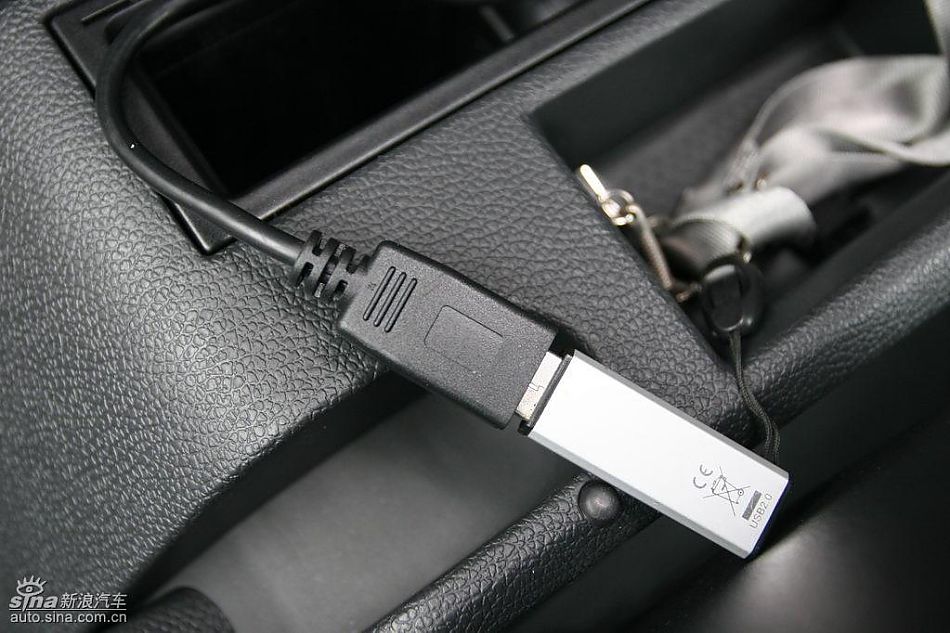 第六代高尔夫内饰及细节