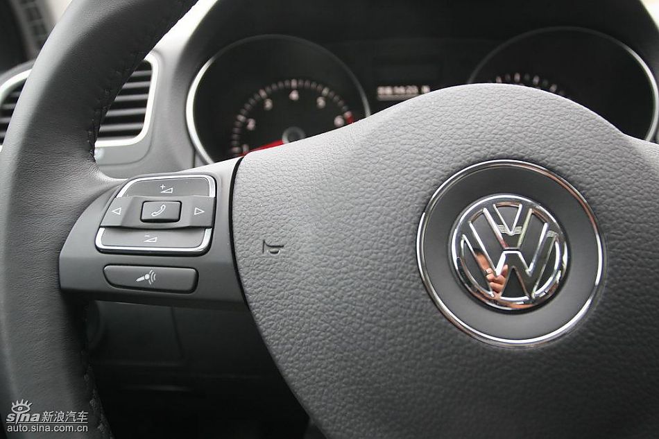 第六代高尔夫内饰及细节