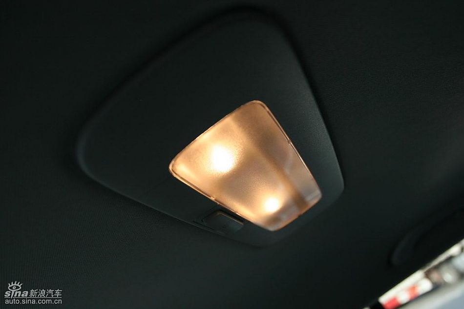 第六代高尔夫内饰及细节