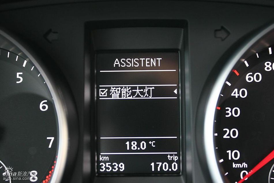 第六代高尔夫内饰及细节