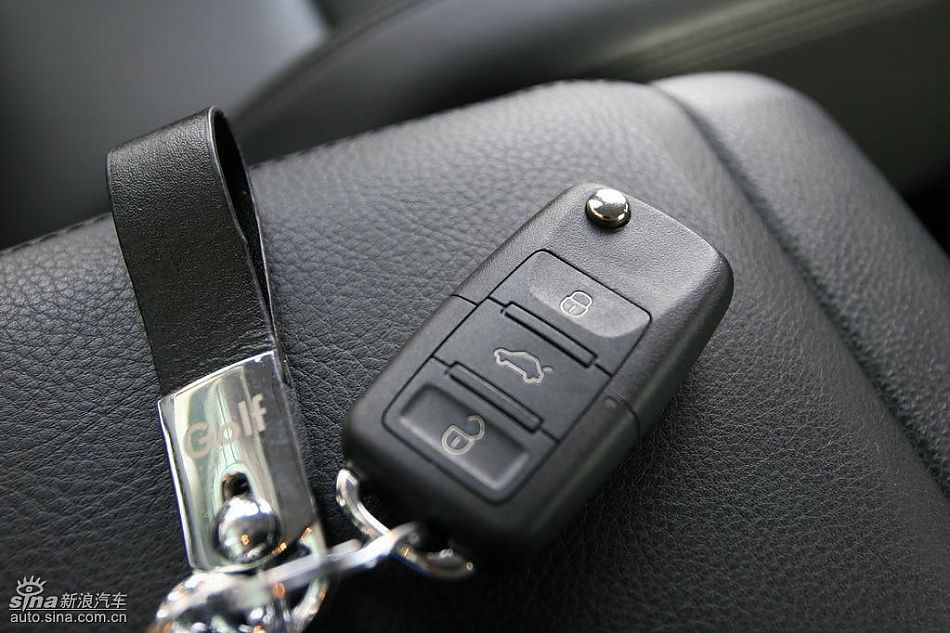 第六代高尔夫内饰及细节