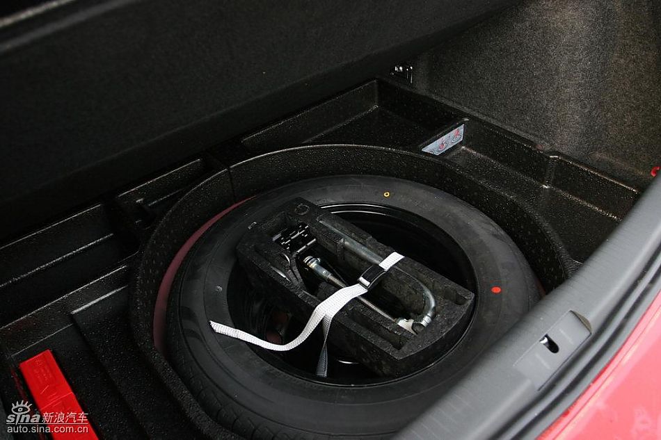 第六代高尔夫内饰及细节