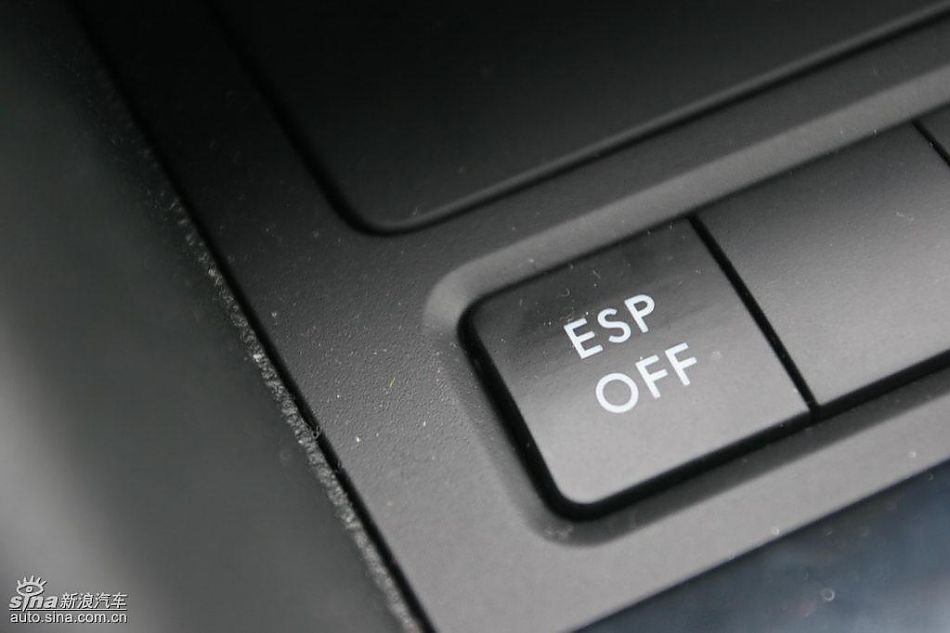 第六代高尔夫内饰及细节