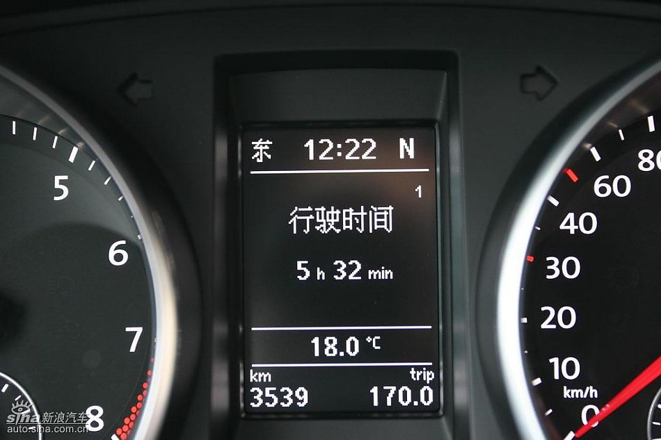 第六代高尔夫内饰及细节