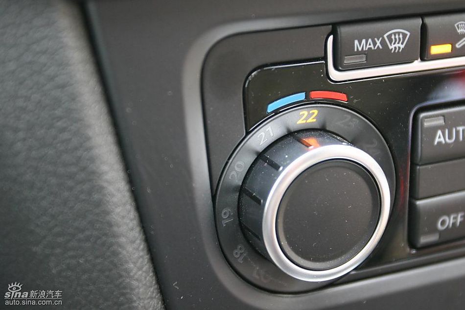 第六代高尔夫内饰及细节