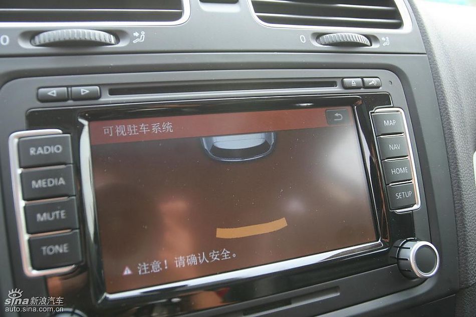 第六代高尔夫内饰及细节