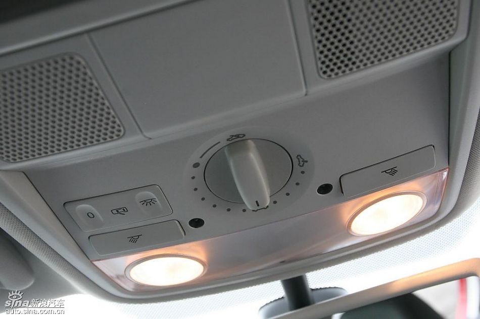 第六代高尔夫内饰及细节