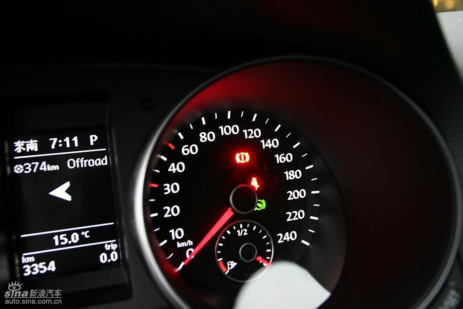 第六代高尔夫内饰及细节