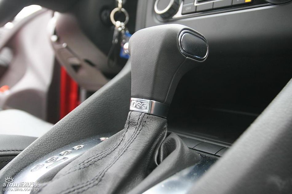 第六代高尔夫内饰及细节