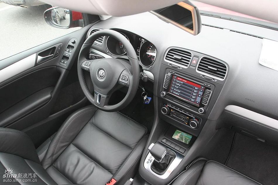 第六代高尔夫内饰及细节
