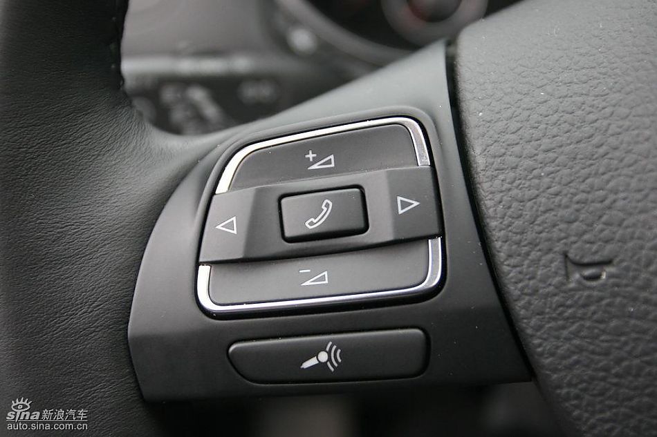 第六代高尔夫内饰及细节