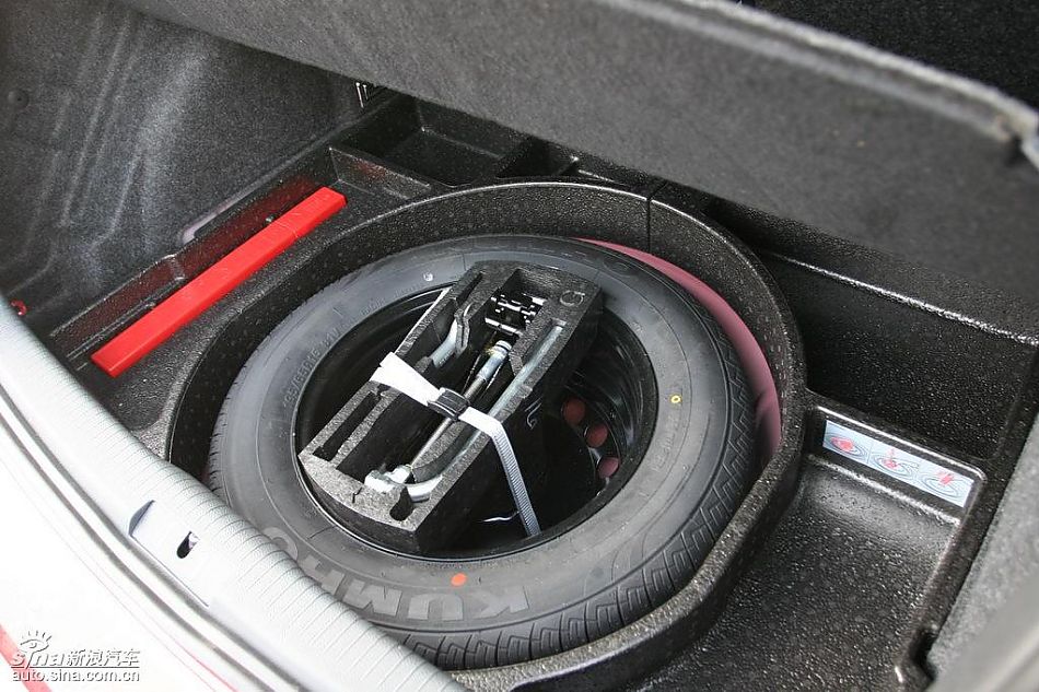 第六代高尔夫内饰及细节