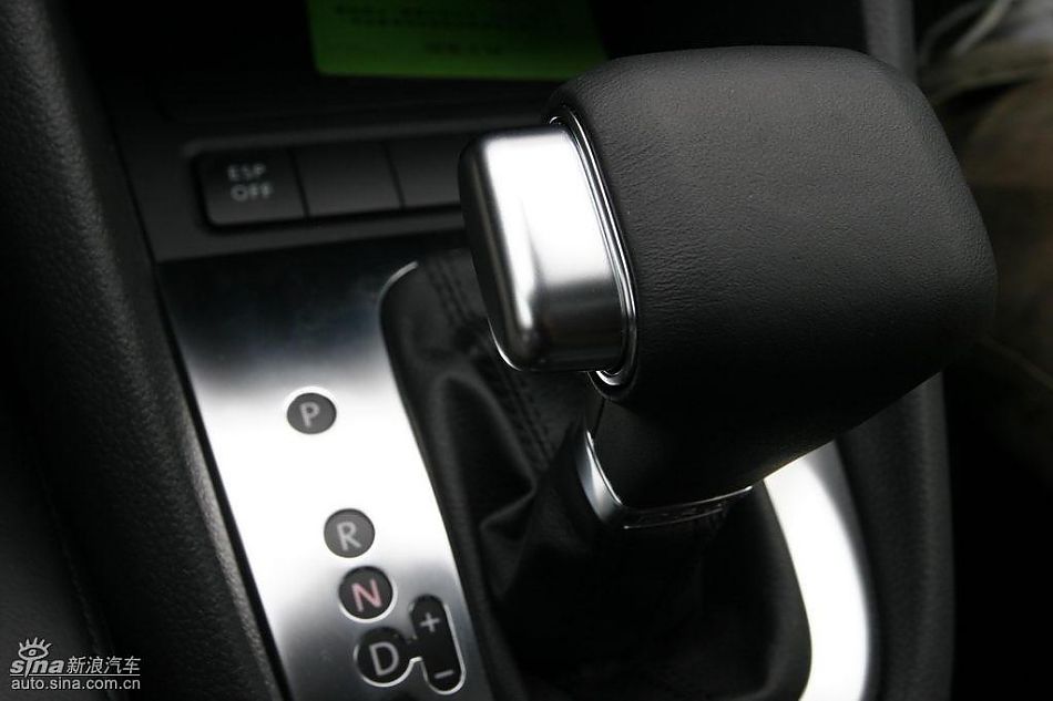 第六代高尔夫内饰及细节