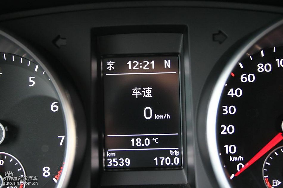 第六代高尔夫内饰及细节