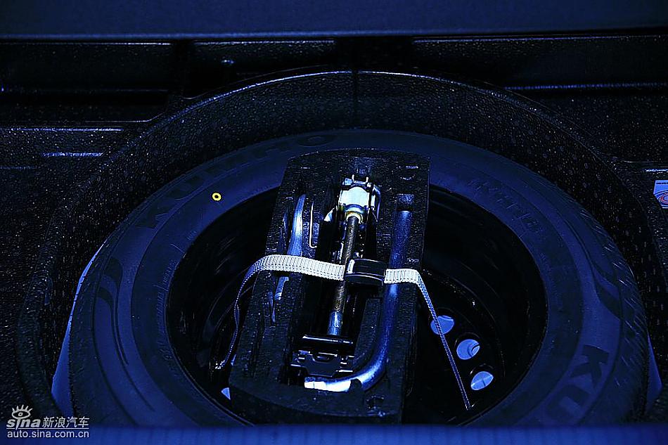 一汽大众全新高尔夫6到店实拍