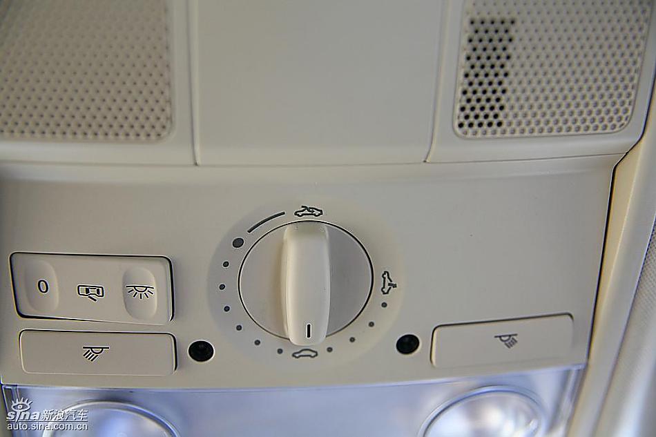 一汽大众全新高尔夫6到店实拍