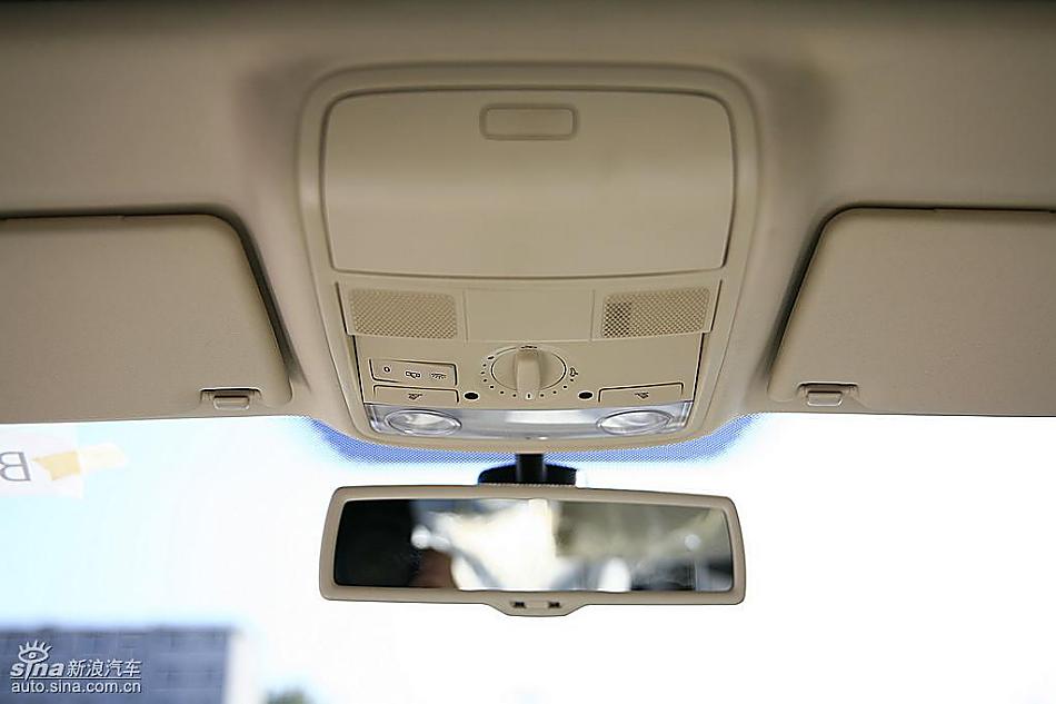 一汽大众全新高尔夫6到店实拍